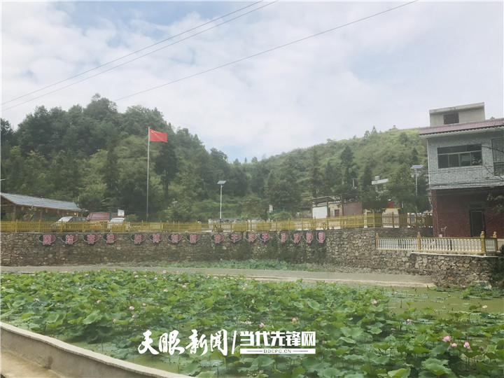 福泉市陆坪镇洞铁村村庄美起来群众笑起来